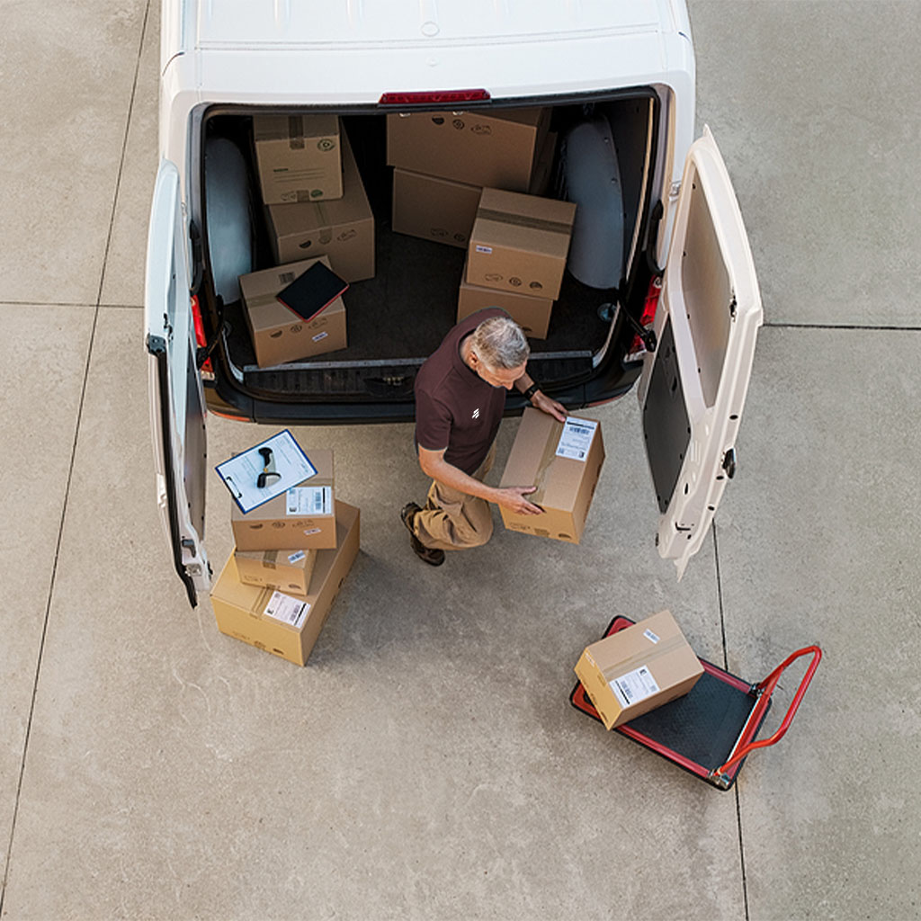 CSD Freight Logistics Solutions Van Loading
